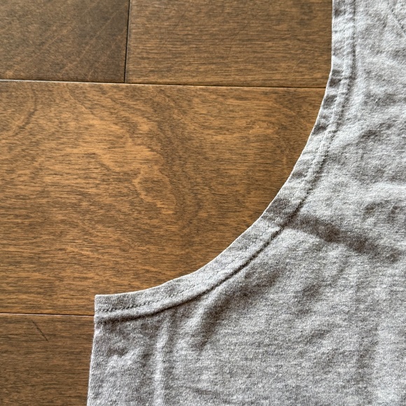 Vintage 90s Nike Tank Top Gray Mens M Embroidered Swoosh Logo USA Made - Picture 3 of 7